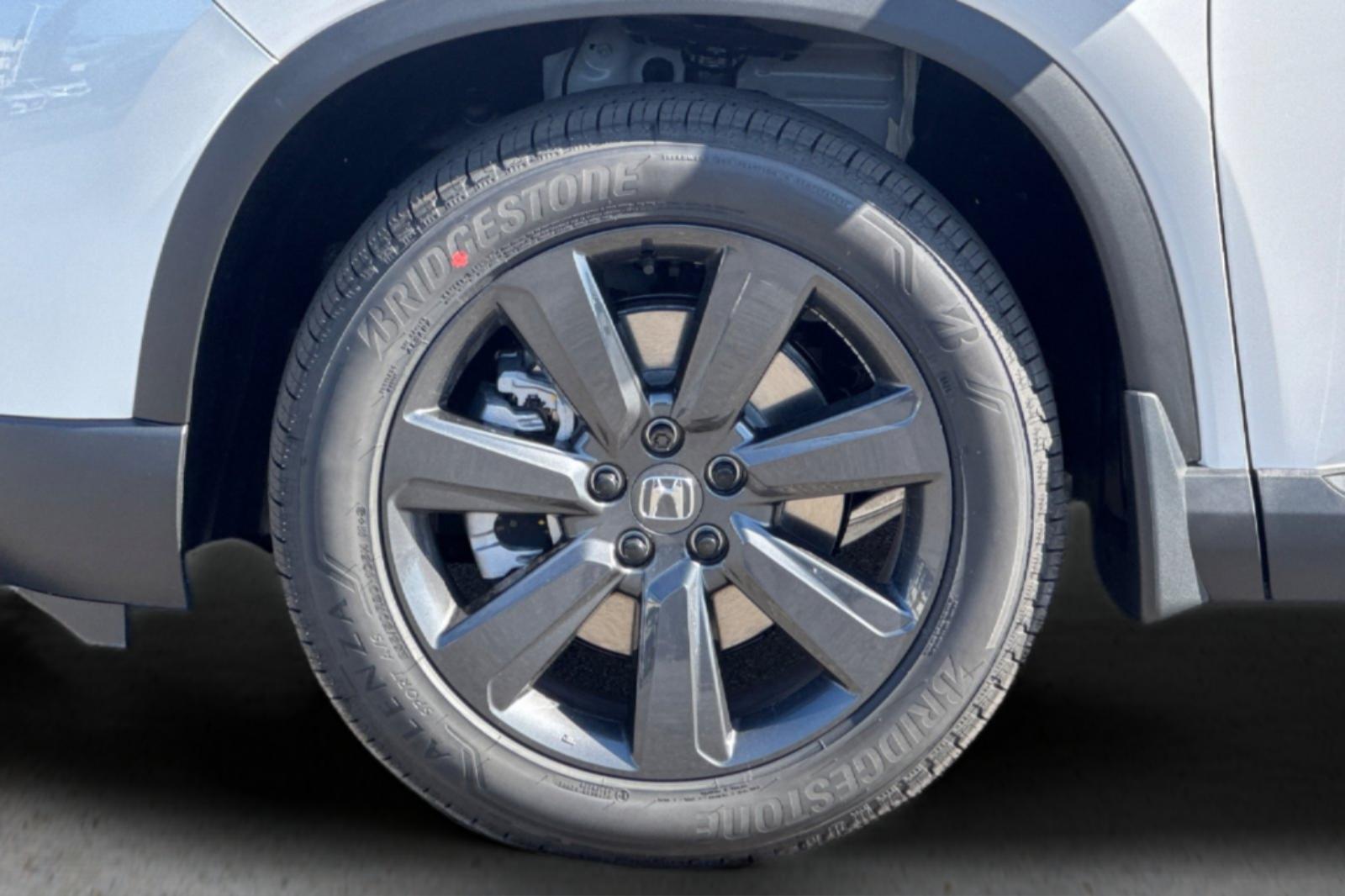 New 2026 Platinum White Pearl Honda Sport image 35