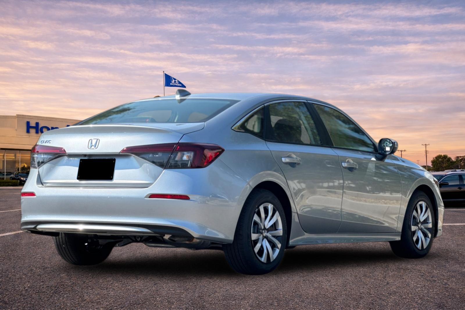 New 2026 Solar Silver Metallic Honda LX image 4