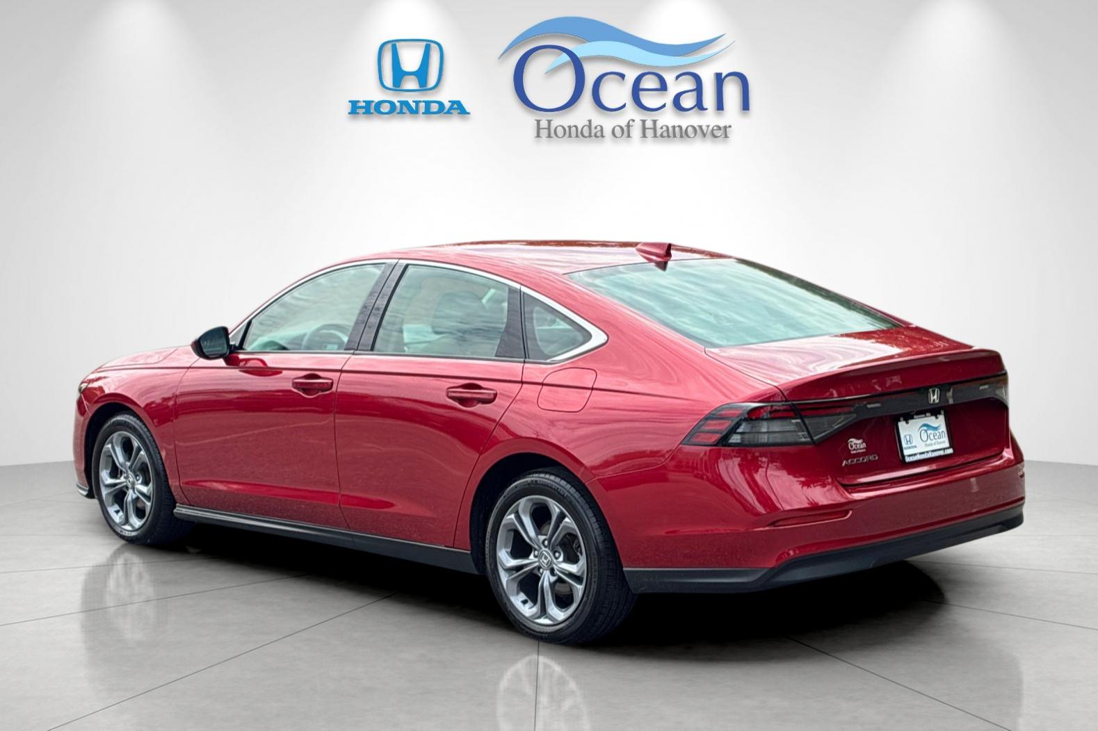 Used 2024 Radiant Red Metallic Honda EX image 5