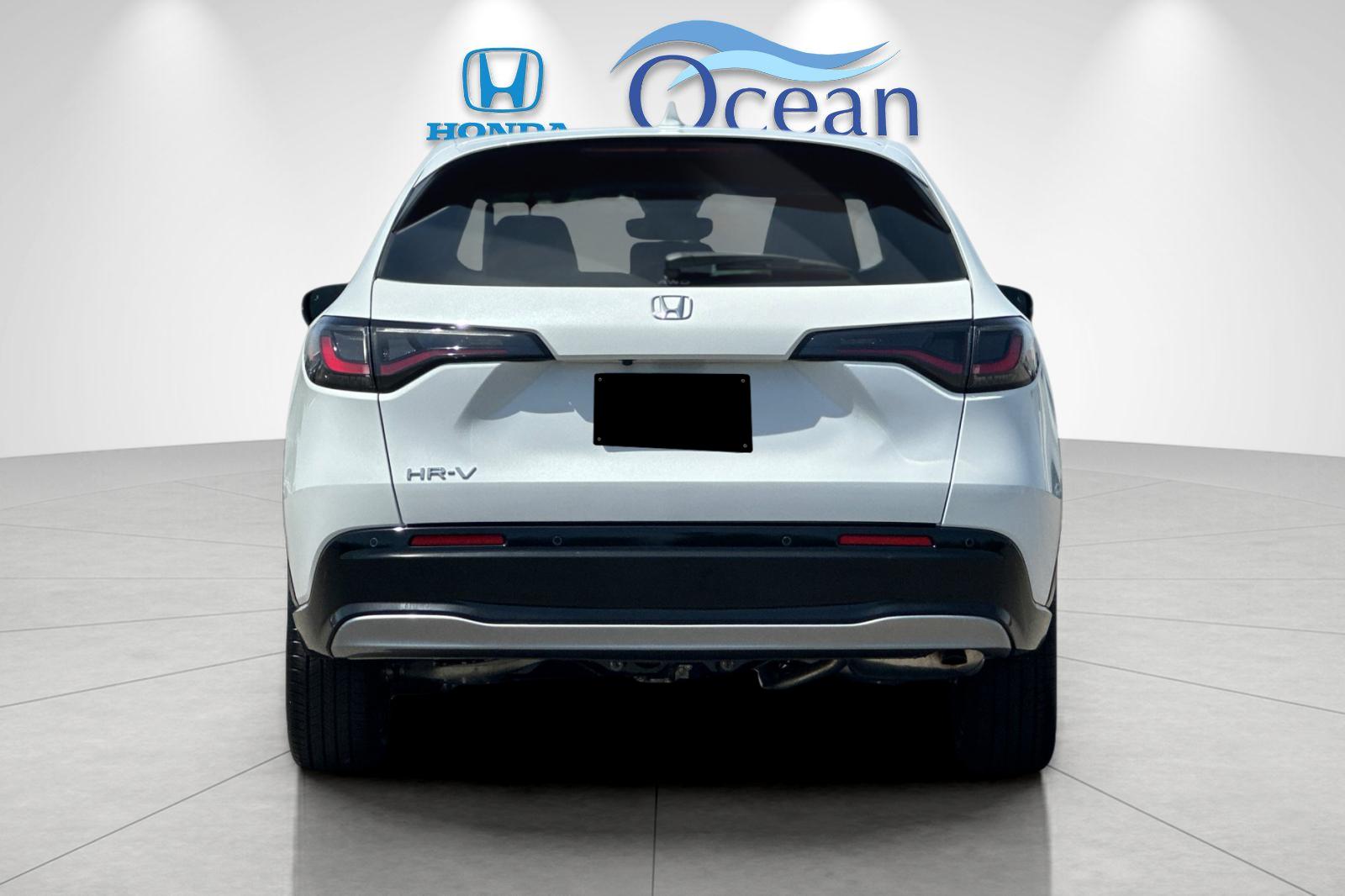 New 2027 Platinum White Pearl Honda EX-L image 4