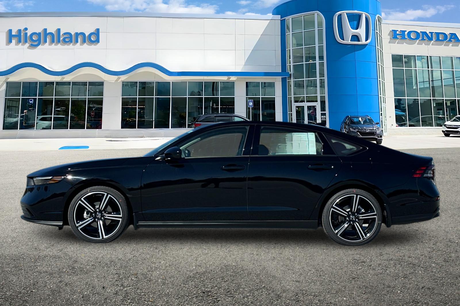 New 2026 Crystal Black Pearl Honda SE image 2