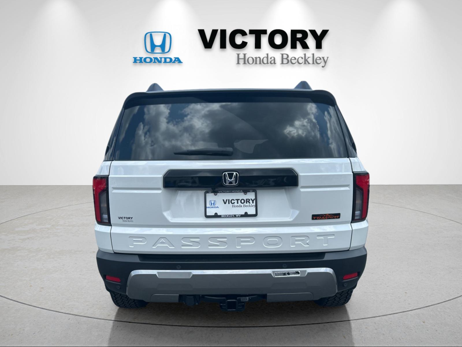 New 2026 Platinum White Pearl Honda TrailSport Elite image 4