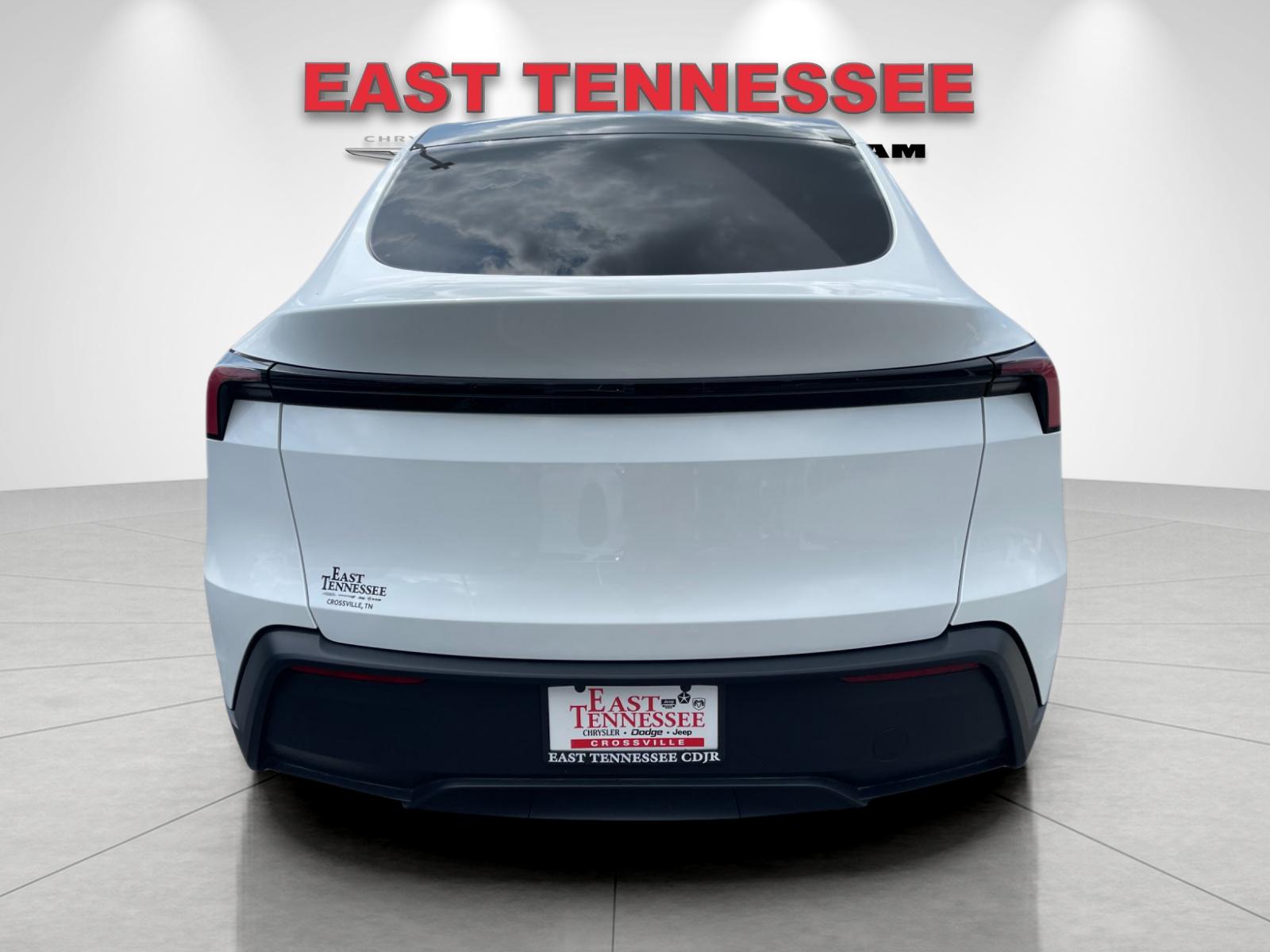 Used 2026 White Tesla Standard Range image 4