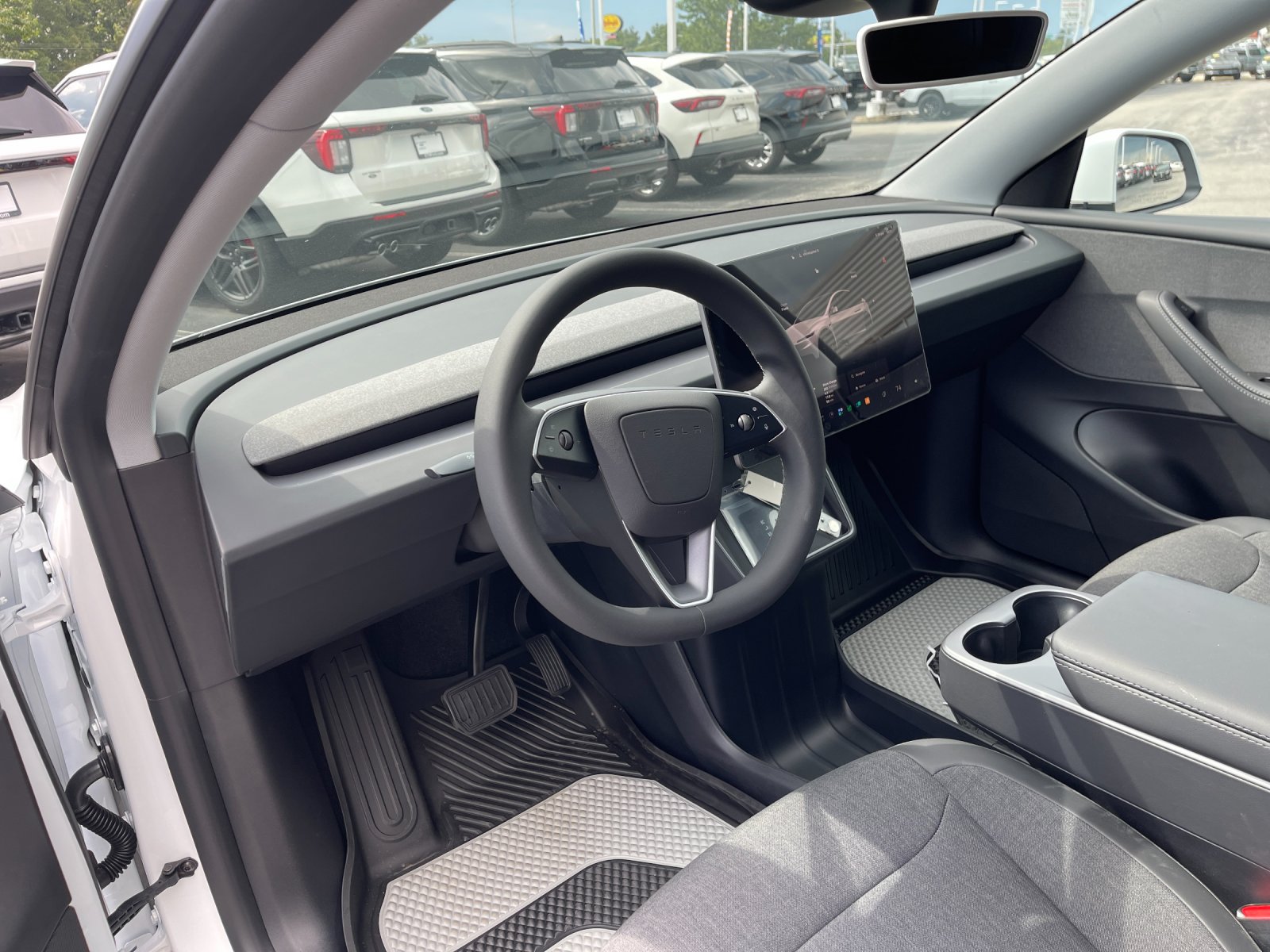 Used 2026 White Tesla Standard Range image 11