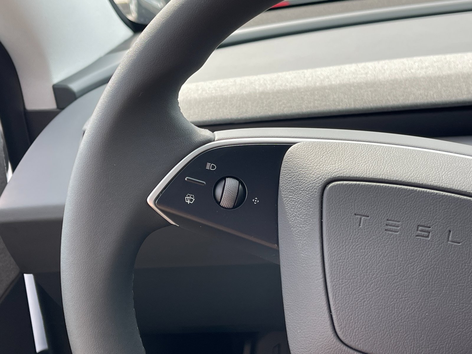 Used 2026 White Tesla Standard Range image 25