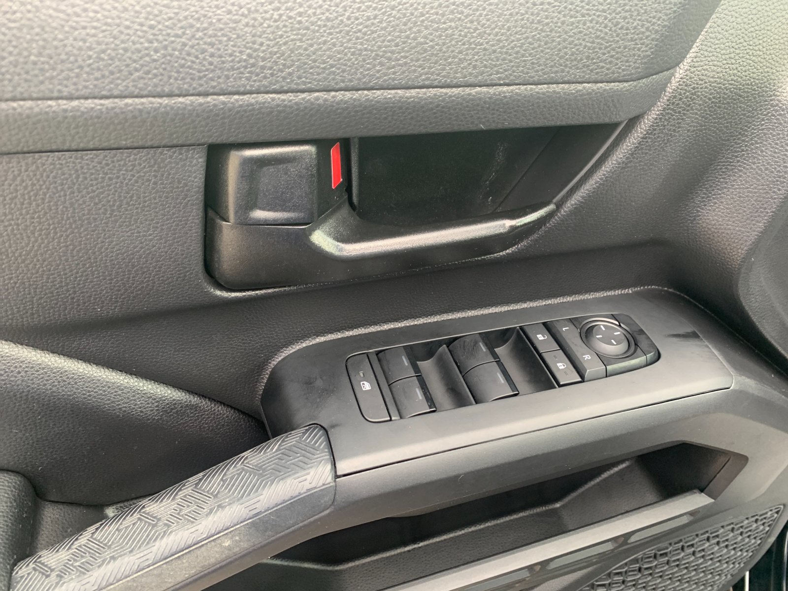 Certified Used 2025 Black Toyota SR image 13