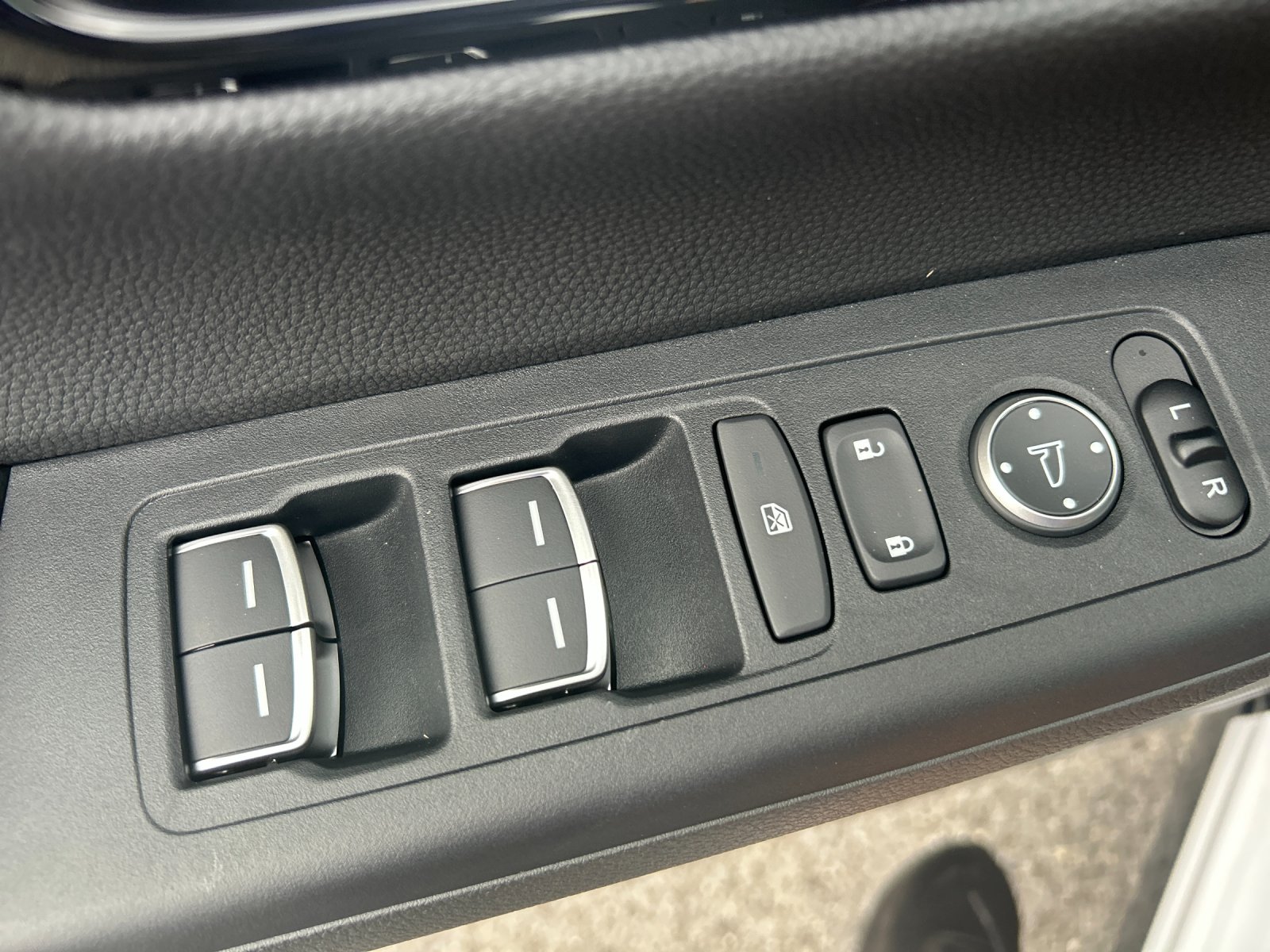New 2026 Canyon River Blue Metallic Honda AWD EX-L image 13