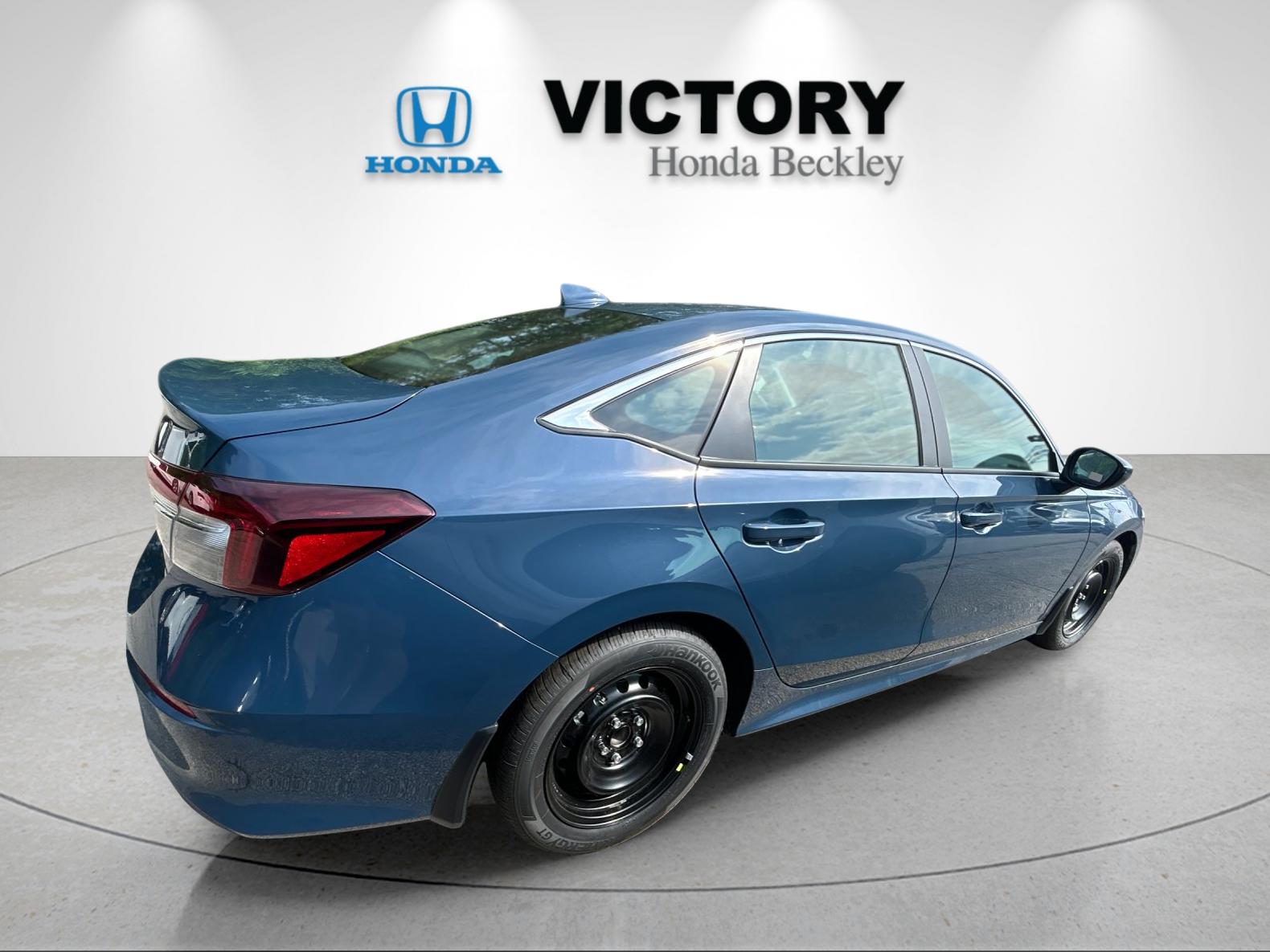 New 2026 Blue Lagoon Pearl Honda 2WD LX image 5