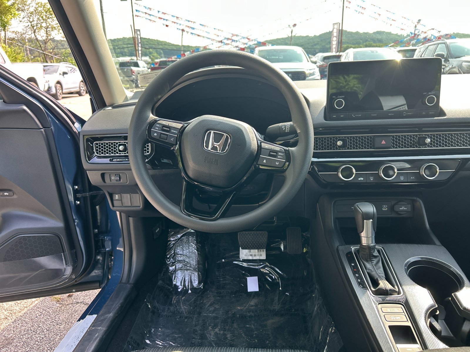 New 2026 Blue Lagoon Pearl Honda 2WD LX image 17