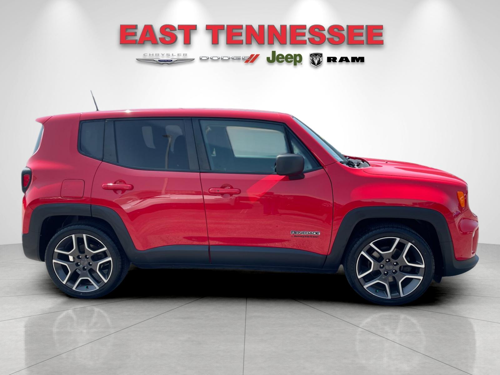 Used 2020 Jeep Renegade Jeepster with VIN ZACNJAAB5LPL87309 for sale in Crossville, TN