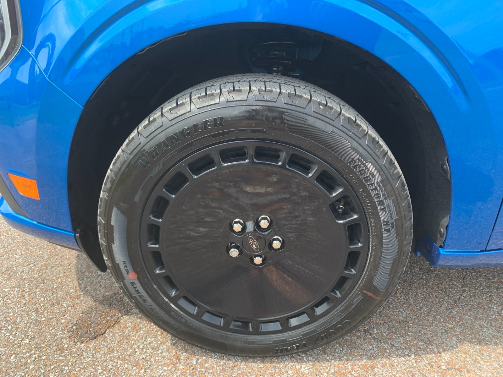 New 2026 Blue Ford Lobo Standard image 31