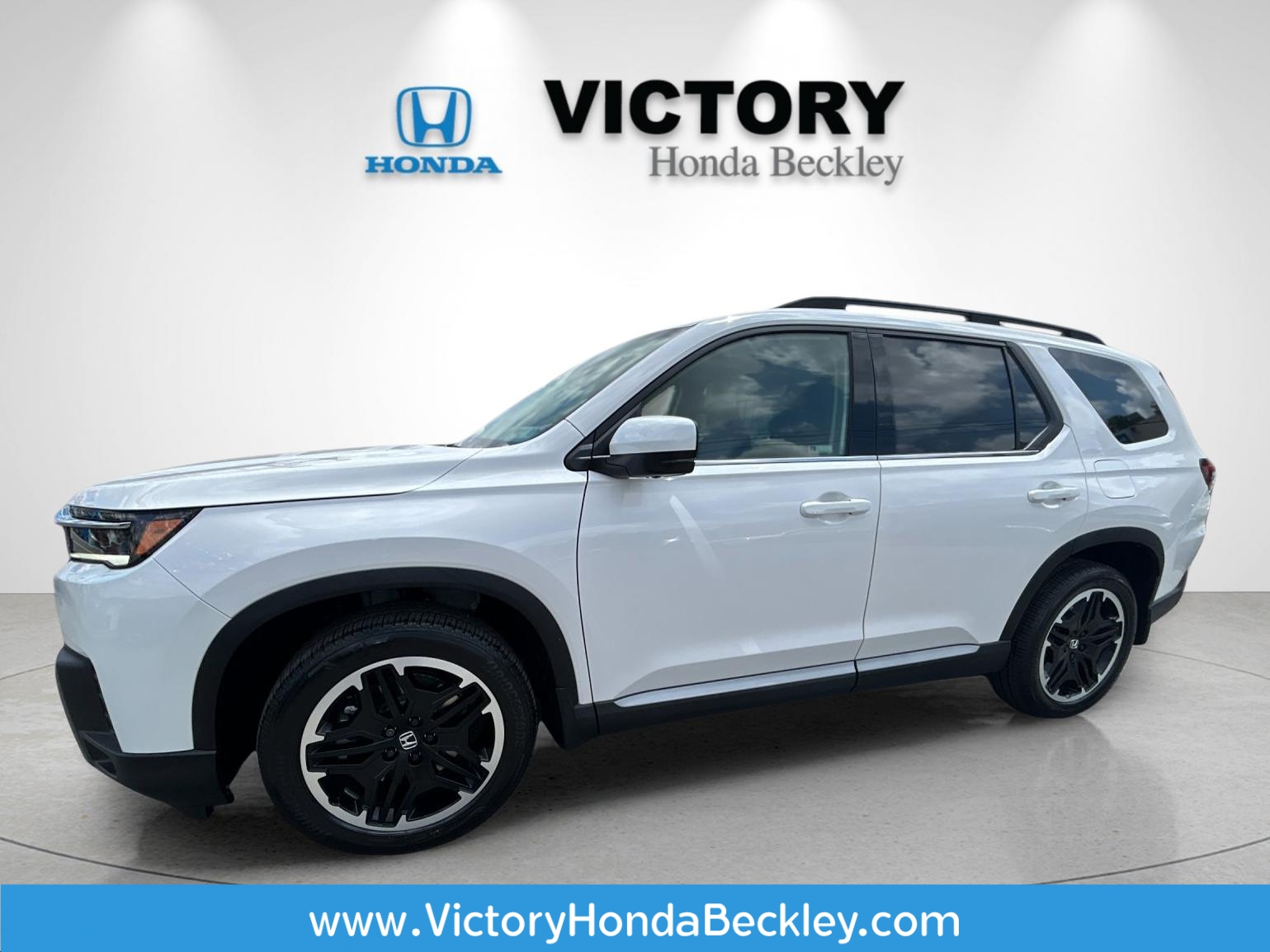 2026 Honda Pilot AWD Touring Blackout