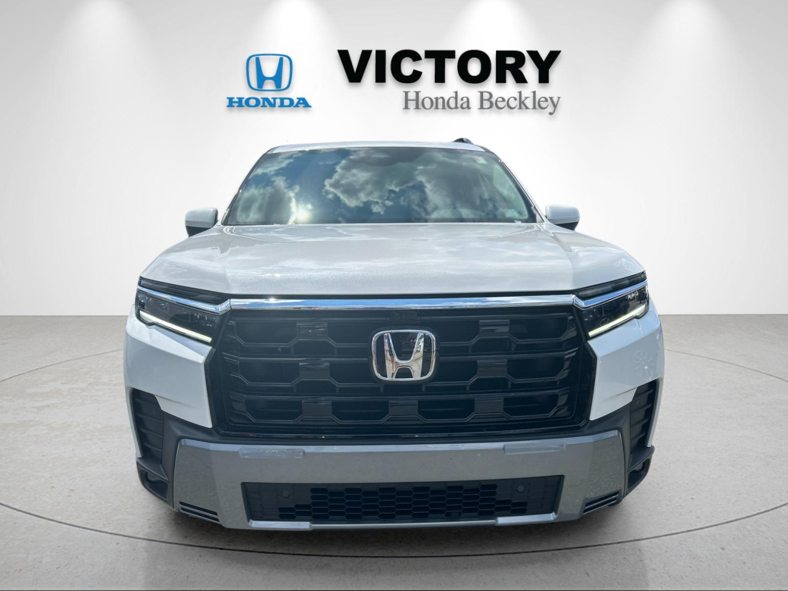 New 2026 Platinum White Pearl Honda AWD Touring Blackout image 8