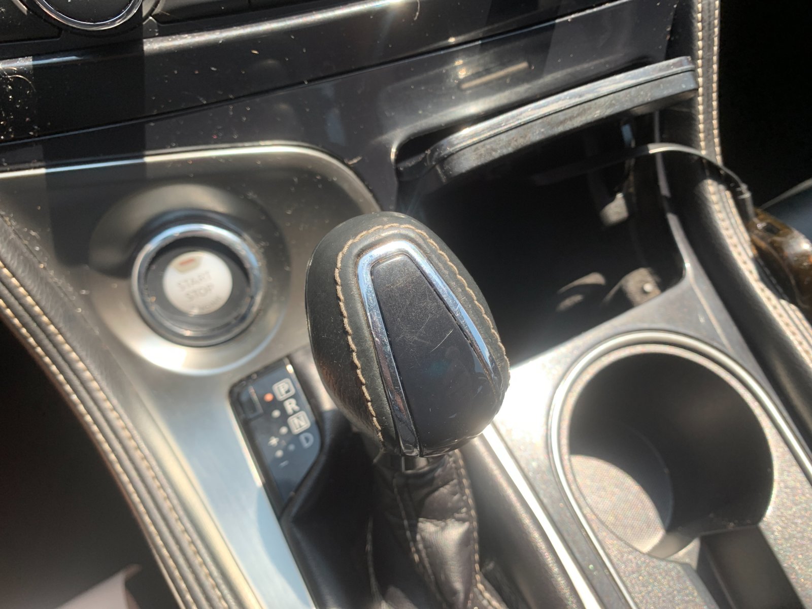 Used 2019 Silver Nissan 3.5 SV image 25