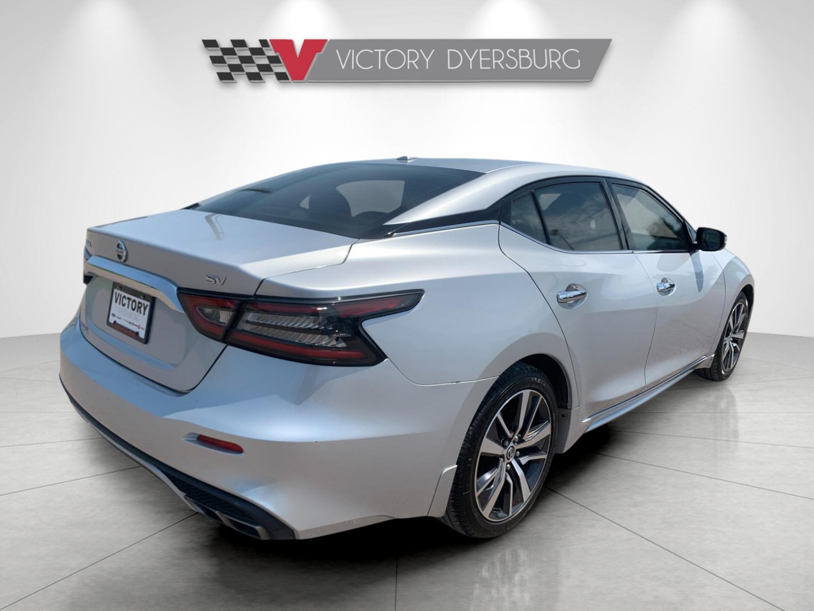Used 2019 Silver Nissan 3.5 SV image 4