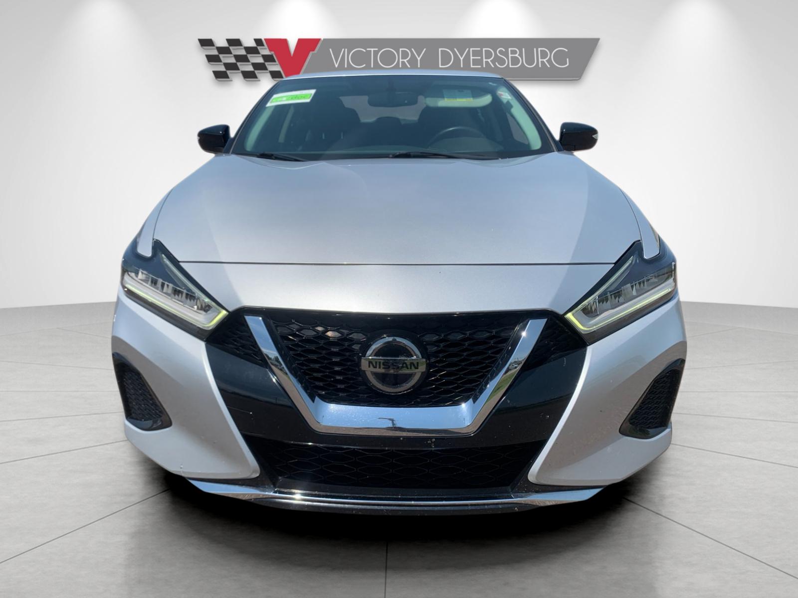 Used 2019 Silver Nissan 3.5 SV image 9