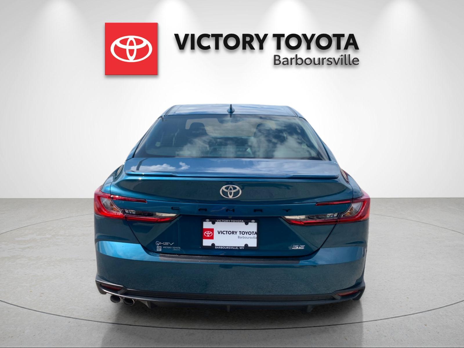 New 2026 Ocean Gem Toyota SE image 4