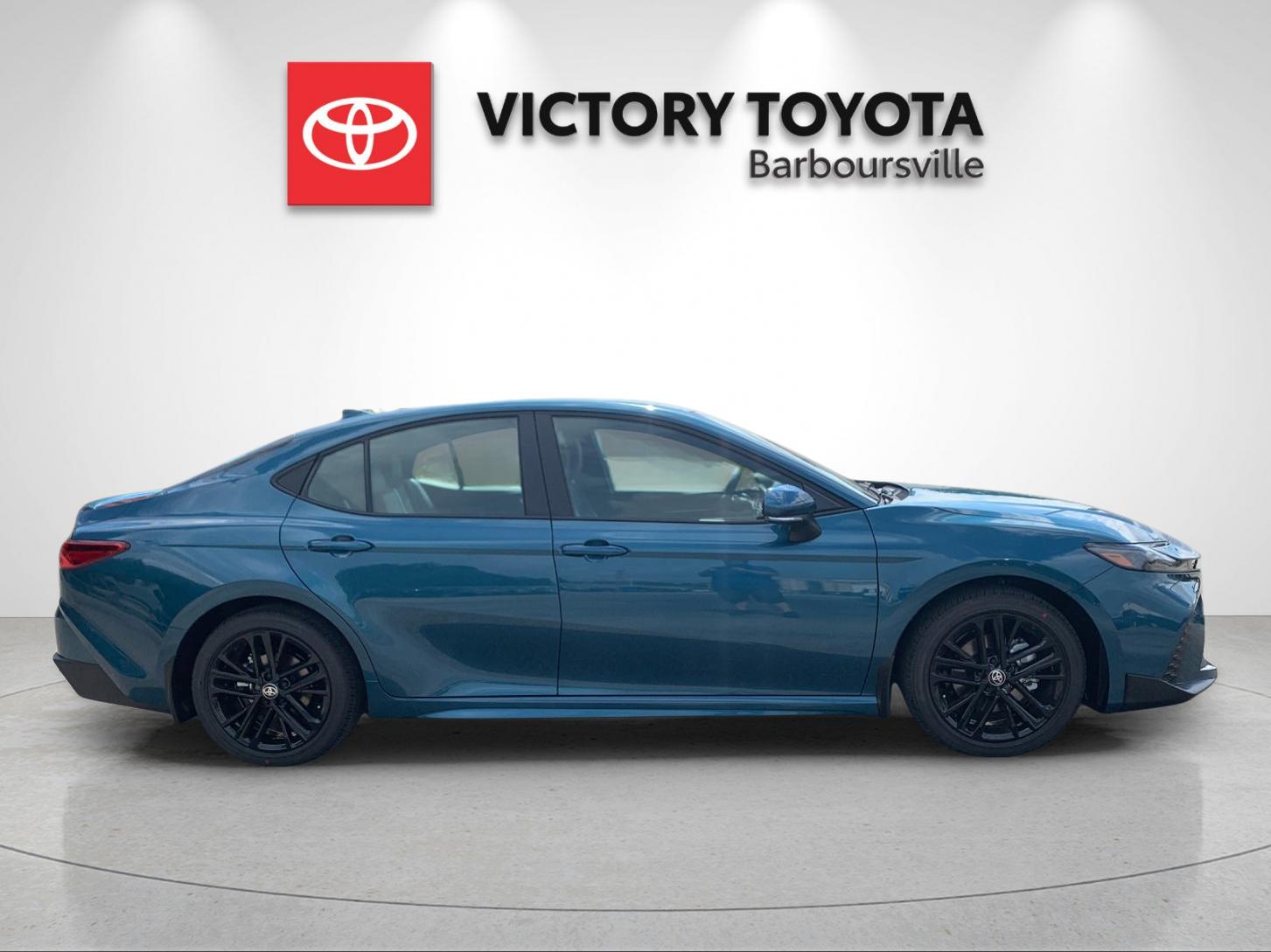 New 2026 Ocean Gem Toyota SE image 6