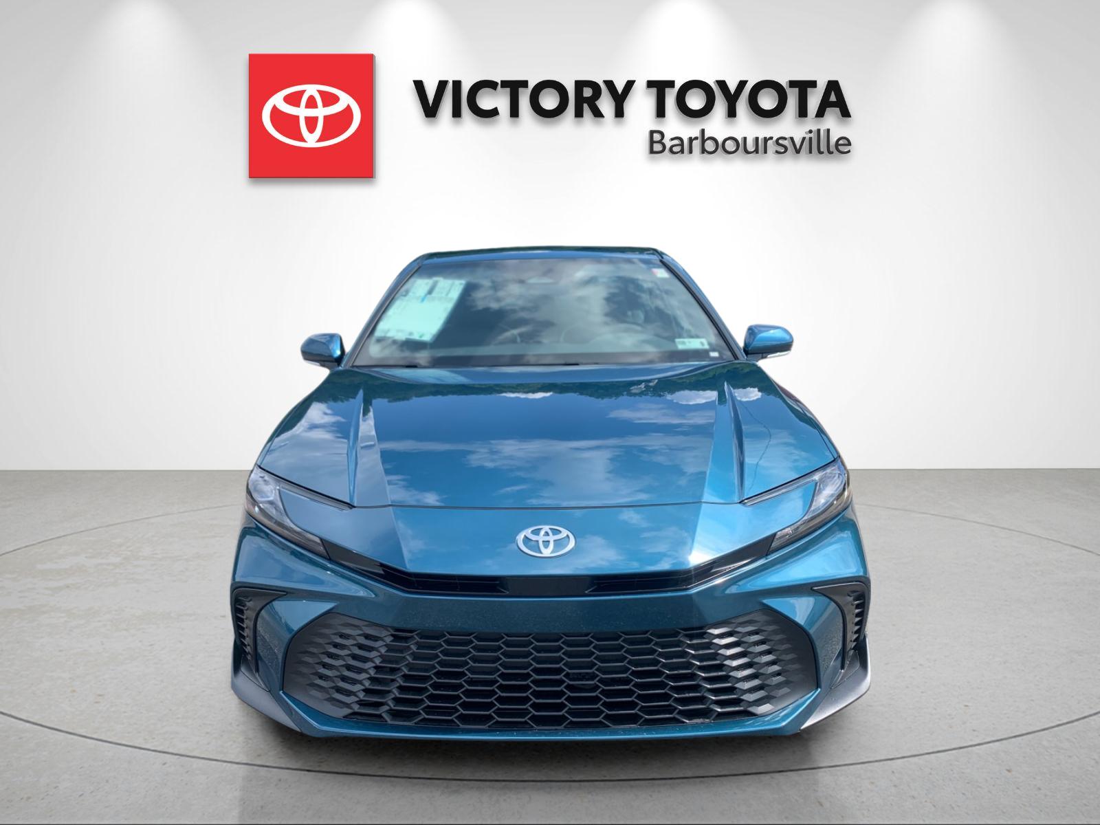 New 2026 Ocean Gem Toyota SE image 8