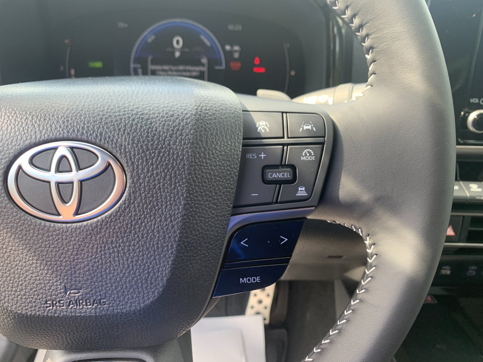 New 2026 Ocean Gem Toyota SE image 26