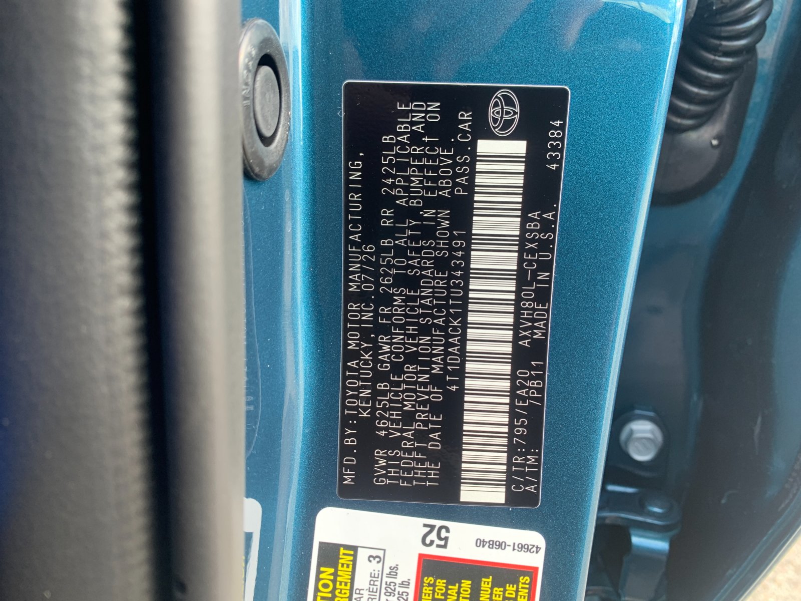 New 2026 Ocean Gem Toyota SE image 31
