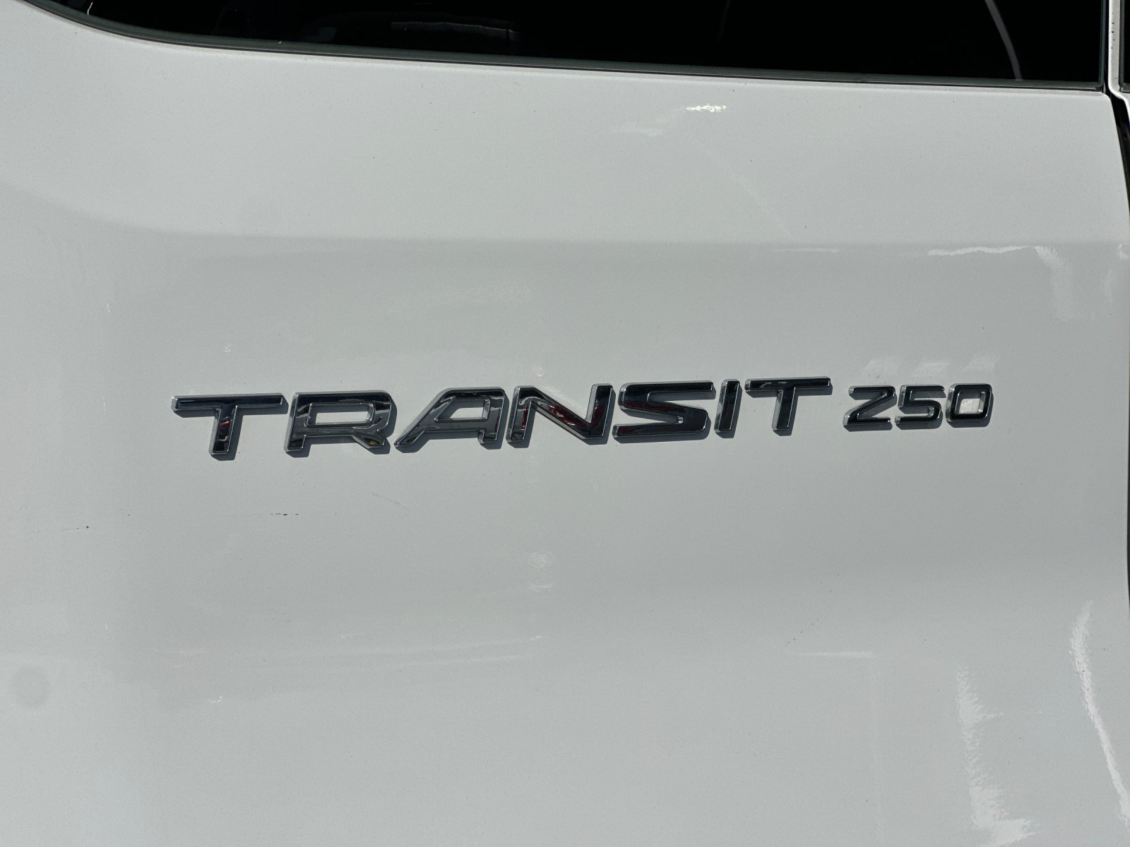 Used 2025 White Ford Base image 22
