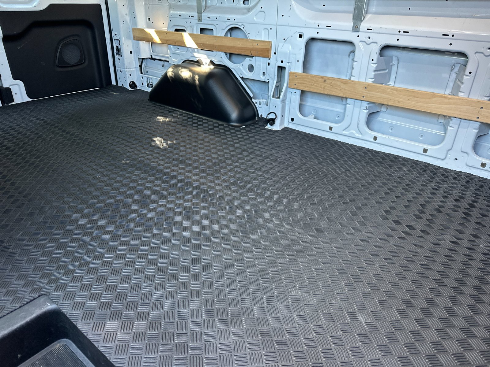 Used 2025 White Ford Base image 11
