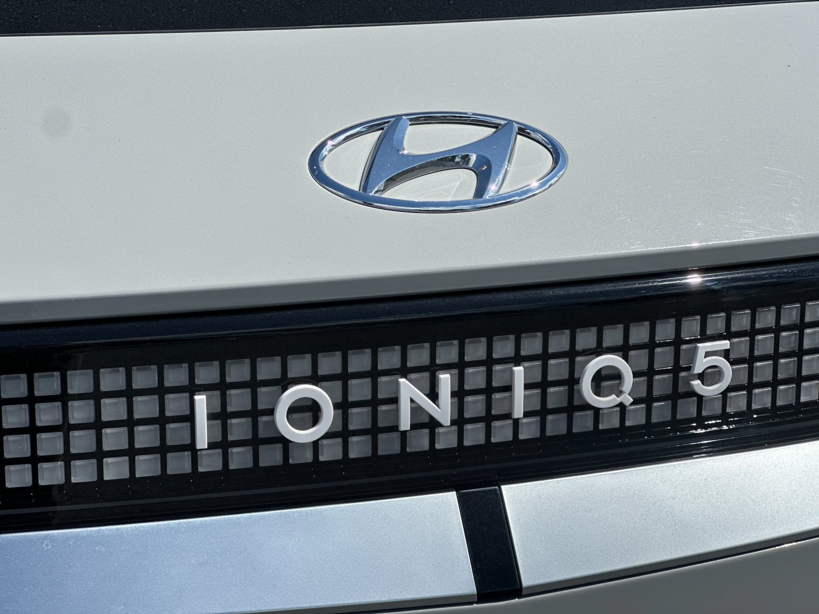 Certified Used 2024 Gray Hyundai Limited image 26