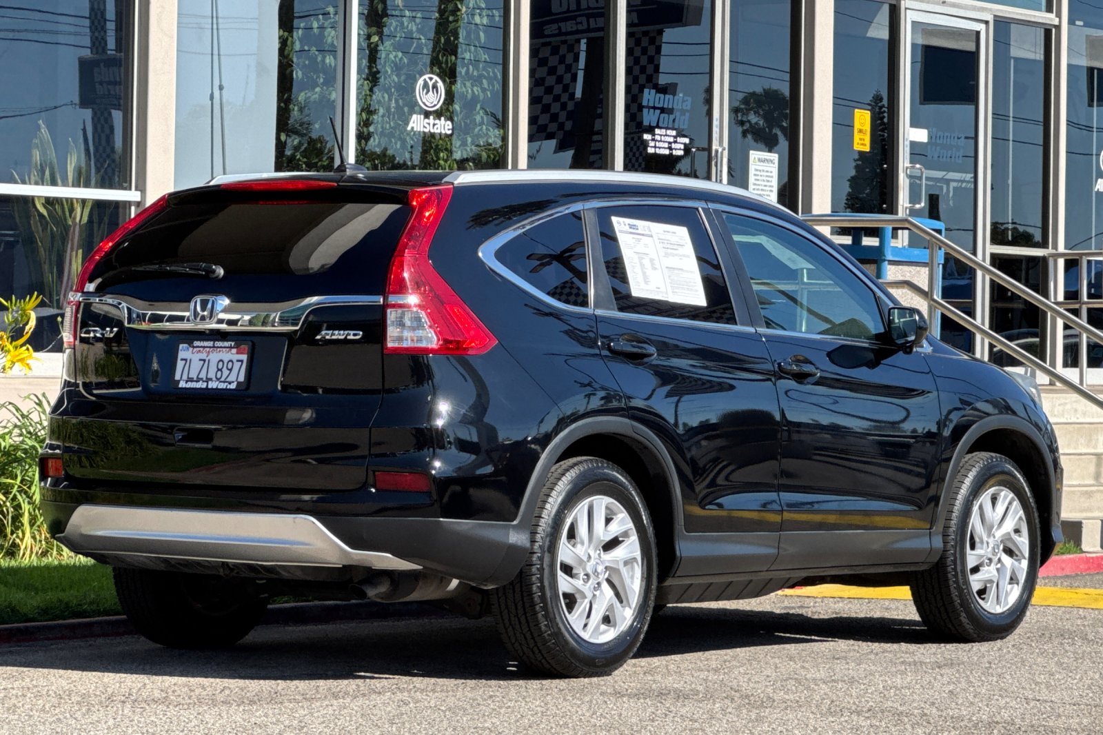 Used 2015 Crystal Black Pearl Honda EX-L image 4