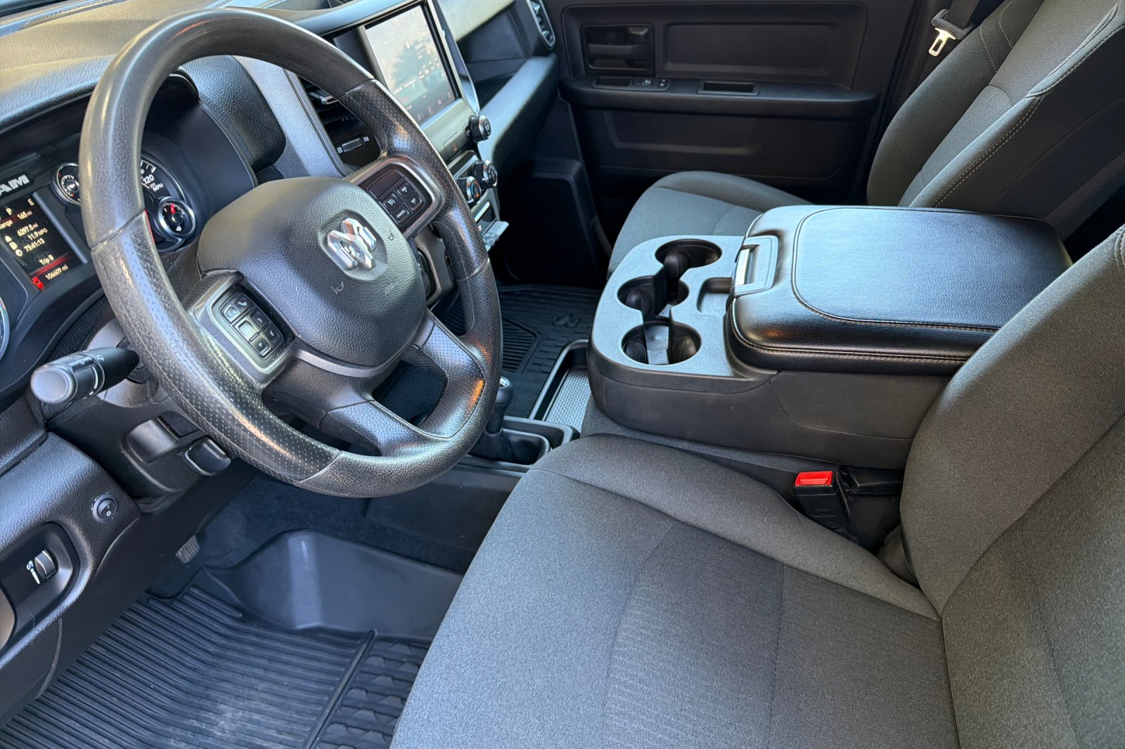 Used 2022 White Ram Tradesman image 7