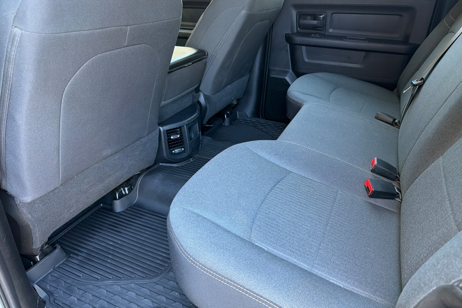 Used 2022 White Ram Tradesman image 9