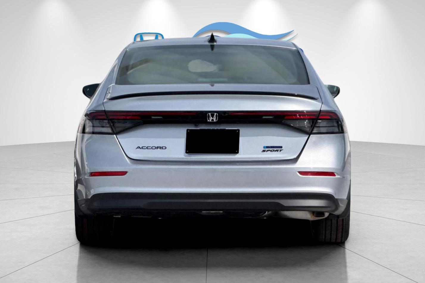 New 2026 Solar Silver Metallic Honda Sport Hybrid image 4
