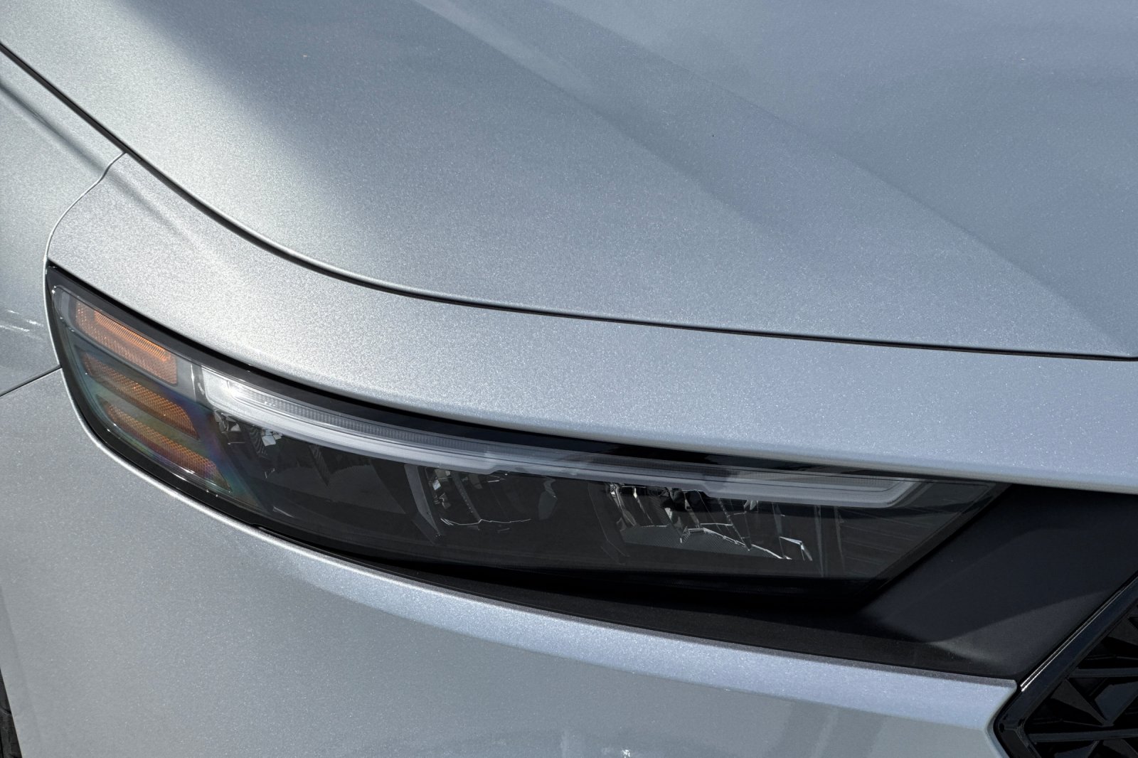 New 2026 Solar Silver Metallic Honda Sport Hybrid image 28