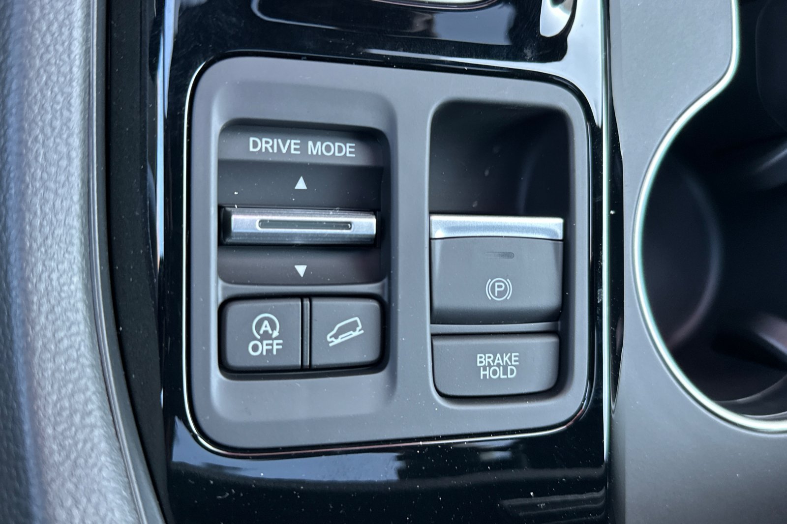 New 2026 Sonic Gray Pearl Honda Black Edition image 37