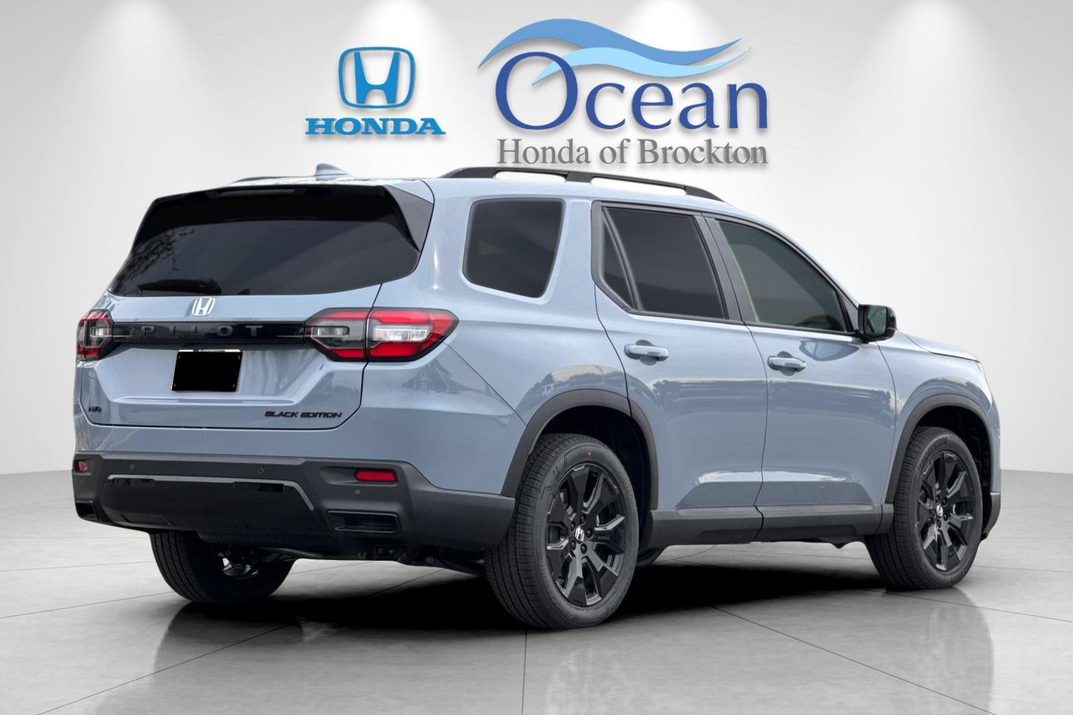New 2026 Sonic Gray Pearl Honda Black Edition image 5
