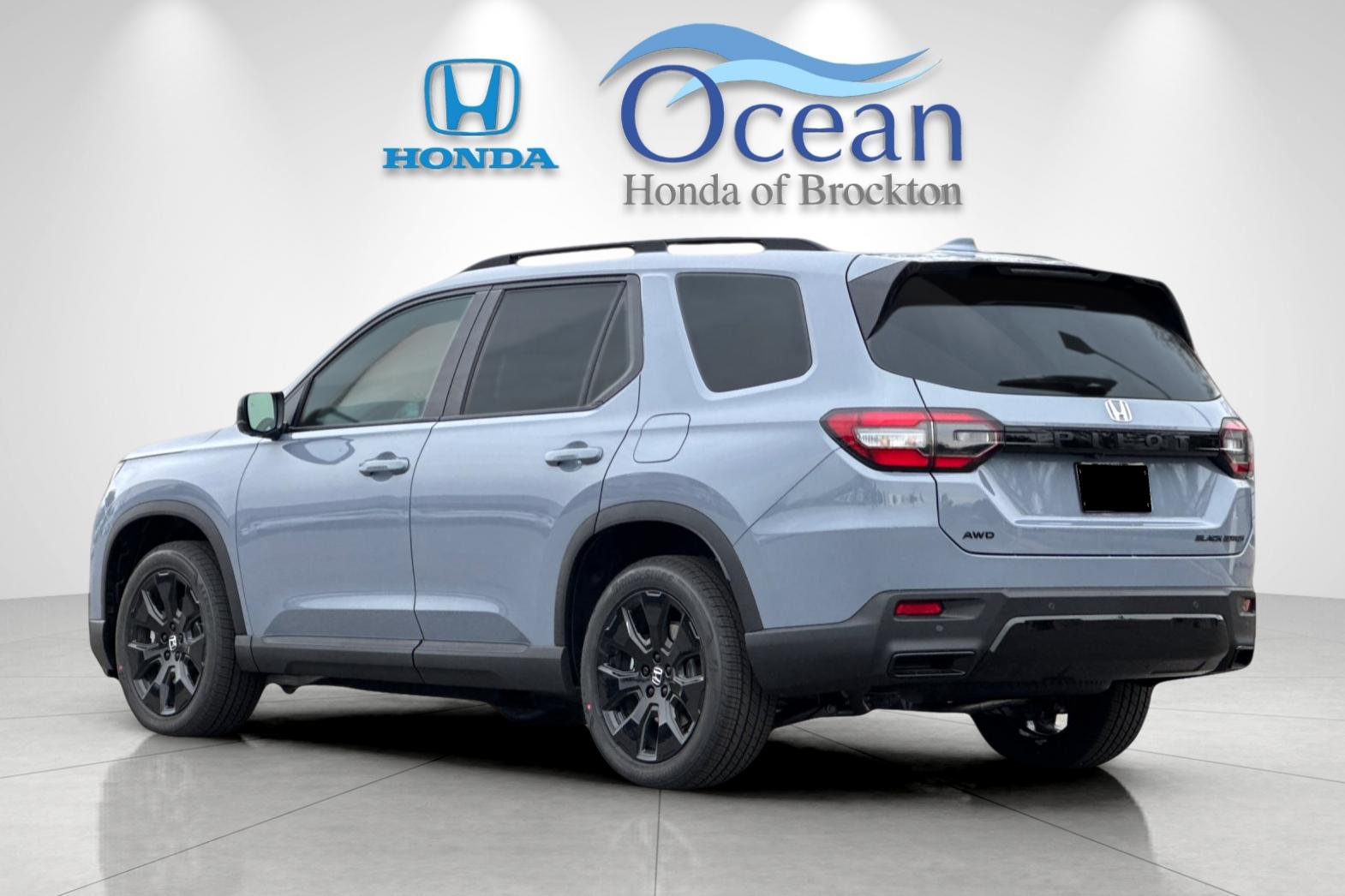 New 2026 Sonic Gray Pearl Honda Black Edition image 3