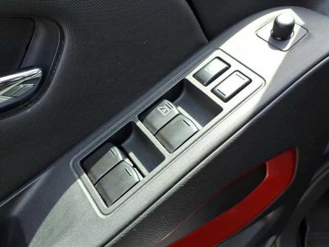 Used 2023 Gray Nissan PRO-4X image 18