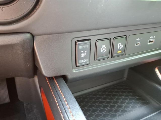 Used 2023 Gray Nissan PRO-4X image 28