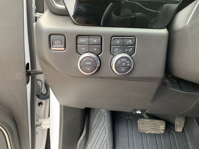Used 2023 White Frost GMC SLT image 32