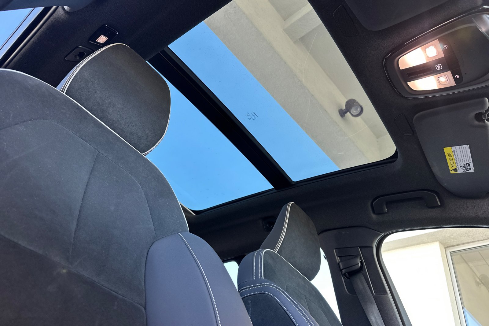 Used 2023 Silver Volvo Ultimate image 20