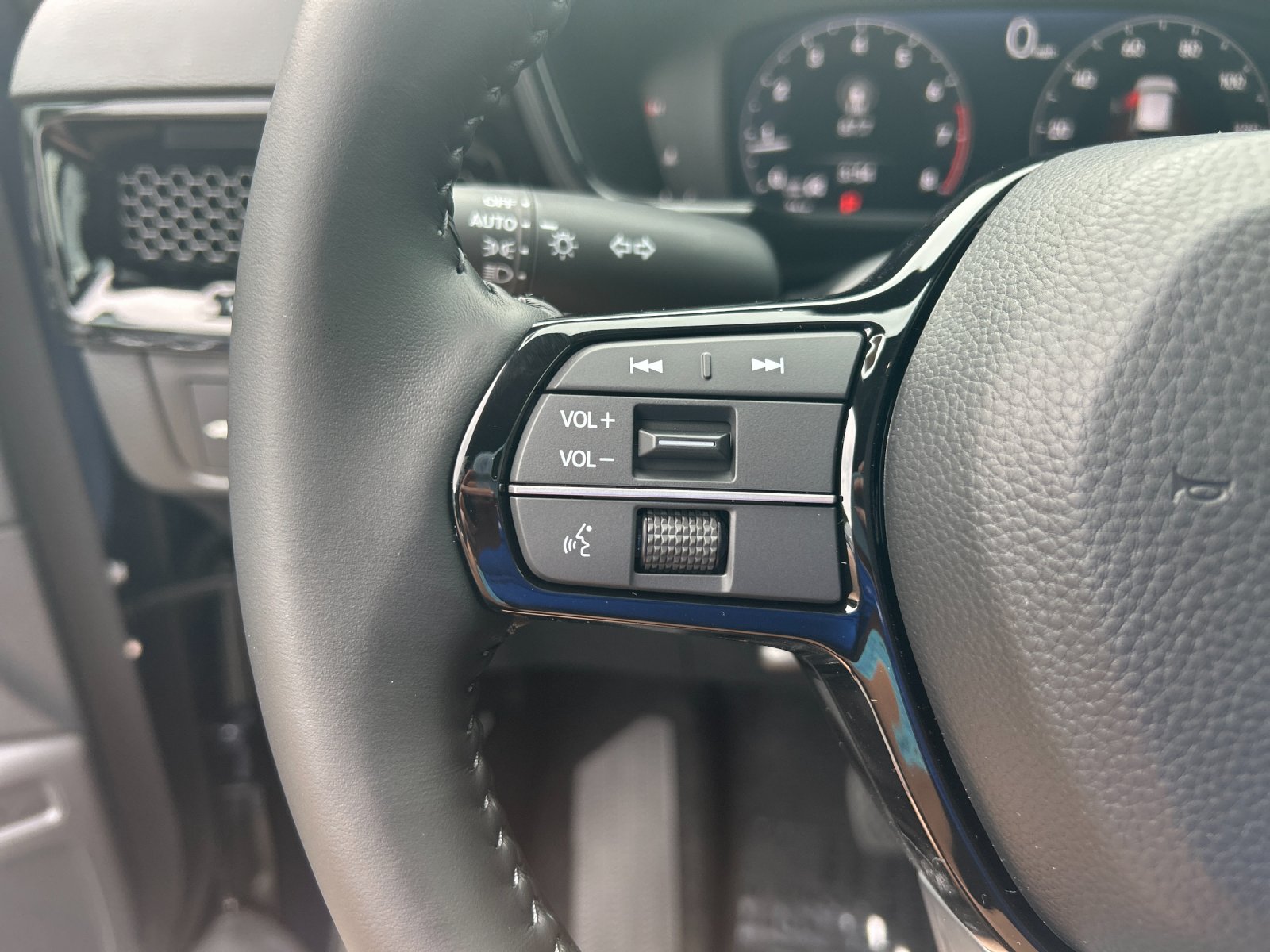 New 2026 Canyon River Blue Metallic Honda AWD EX-L image 29