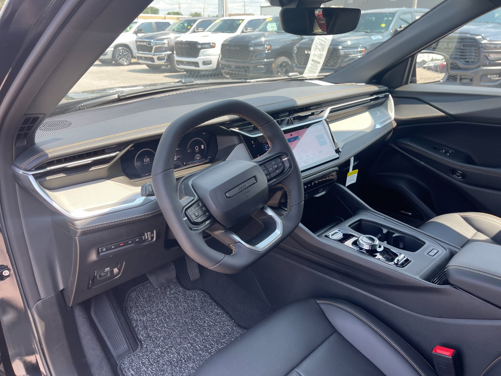 New 2026 Diamond Black Crystal Pearlcoat Jeep  image 10
