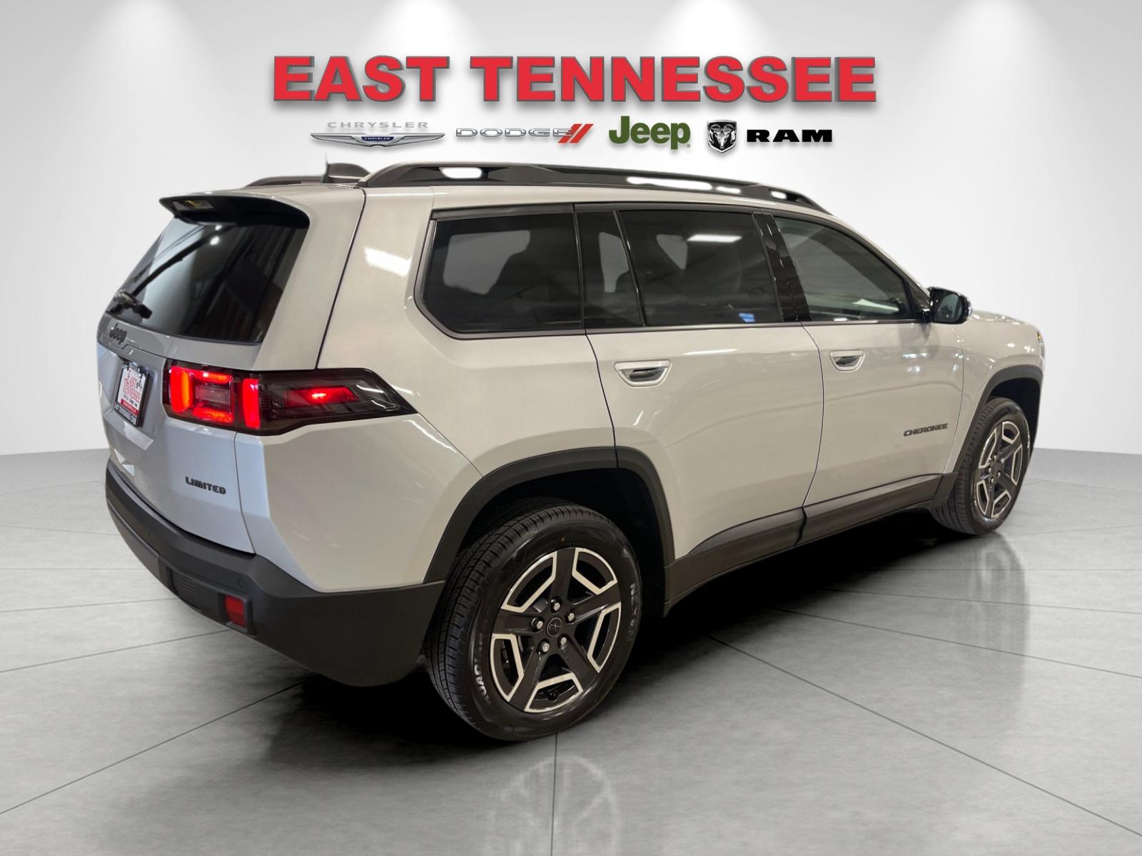 New 2026 Silver Jeep Limited image 3