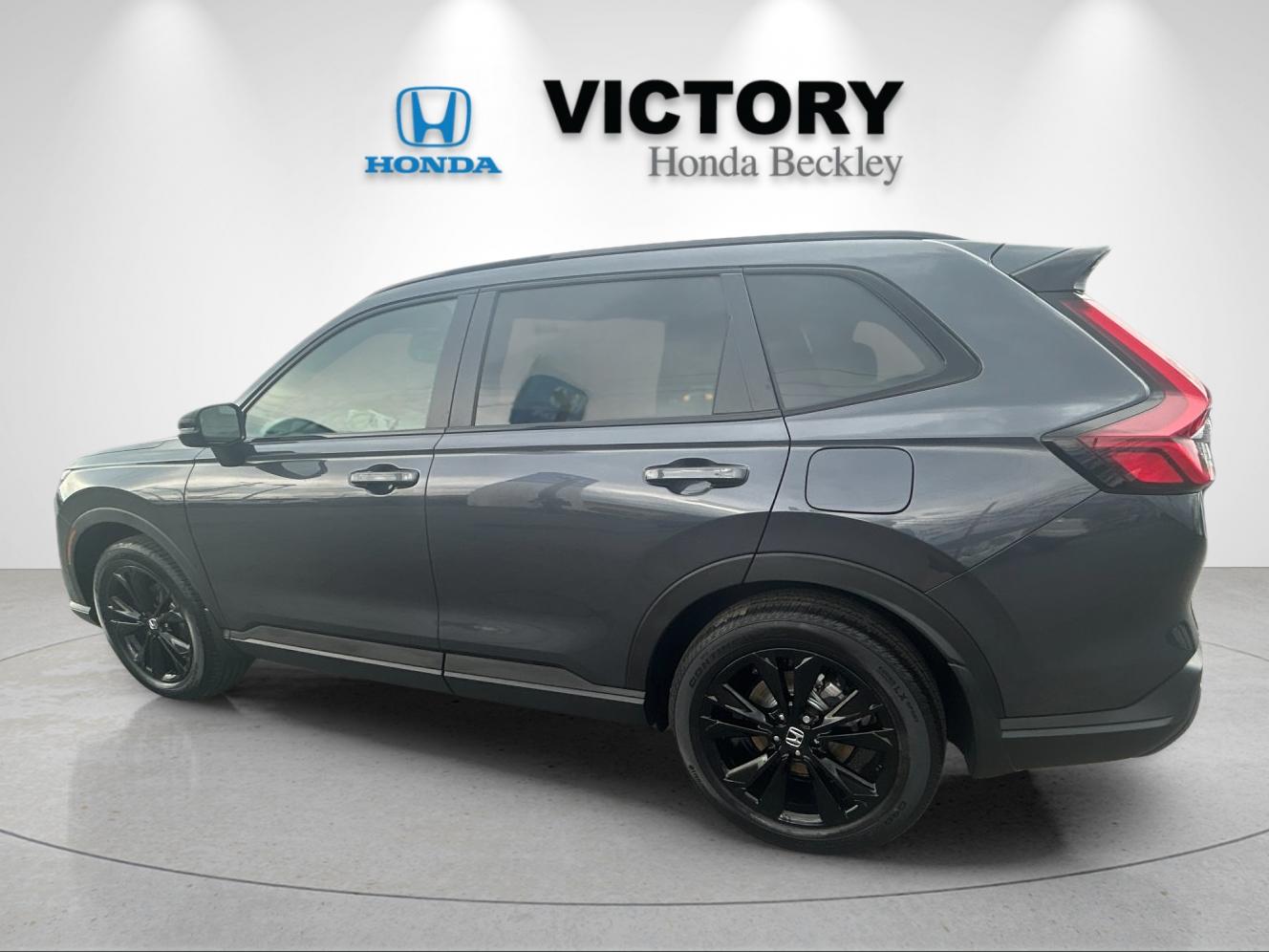 New 2026 Meteorite Gray Metallic Honda AWD Sport Touring Hybrid image 3