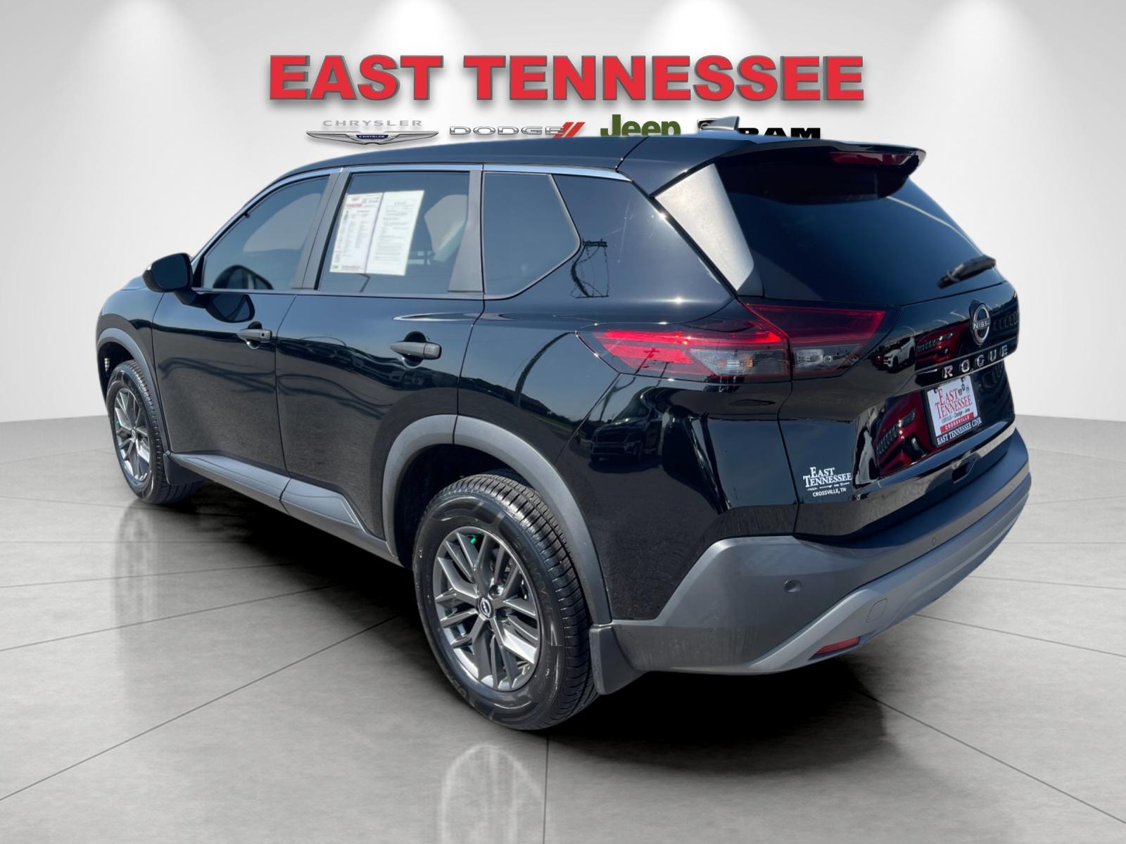Used 2023 Black Nissan S image 5