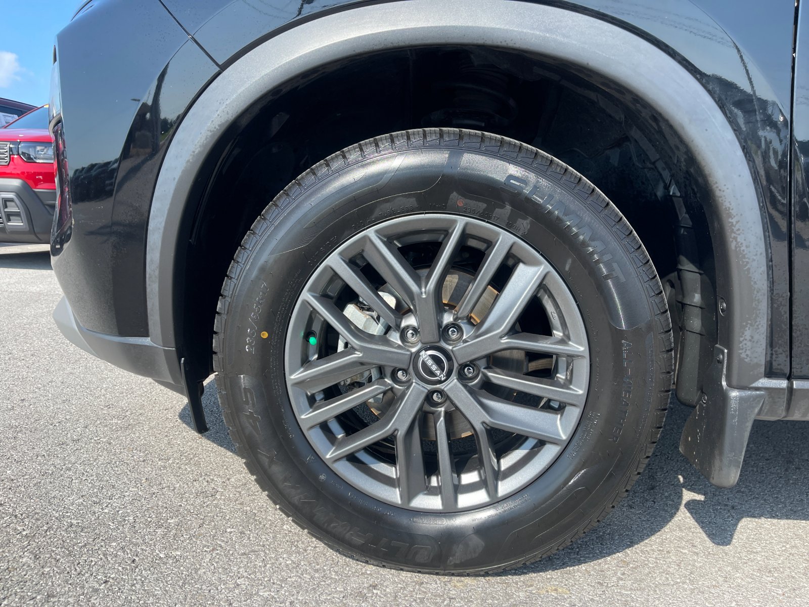 Used 2023 Black Nissan S image 31
