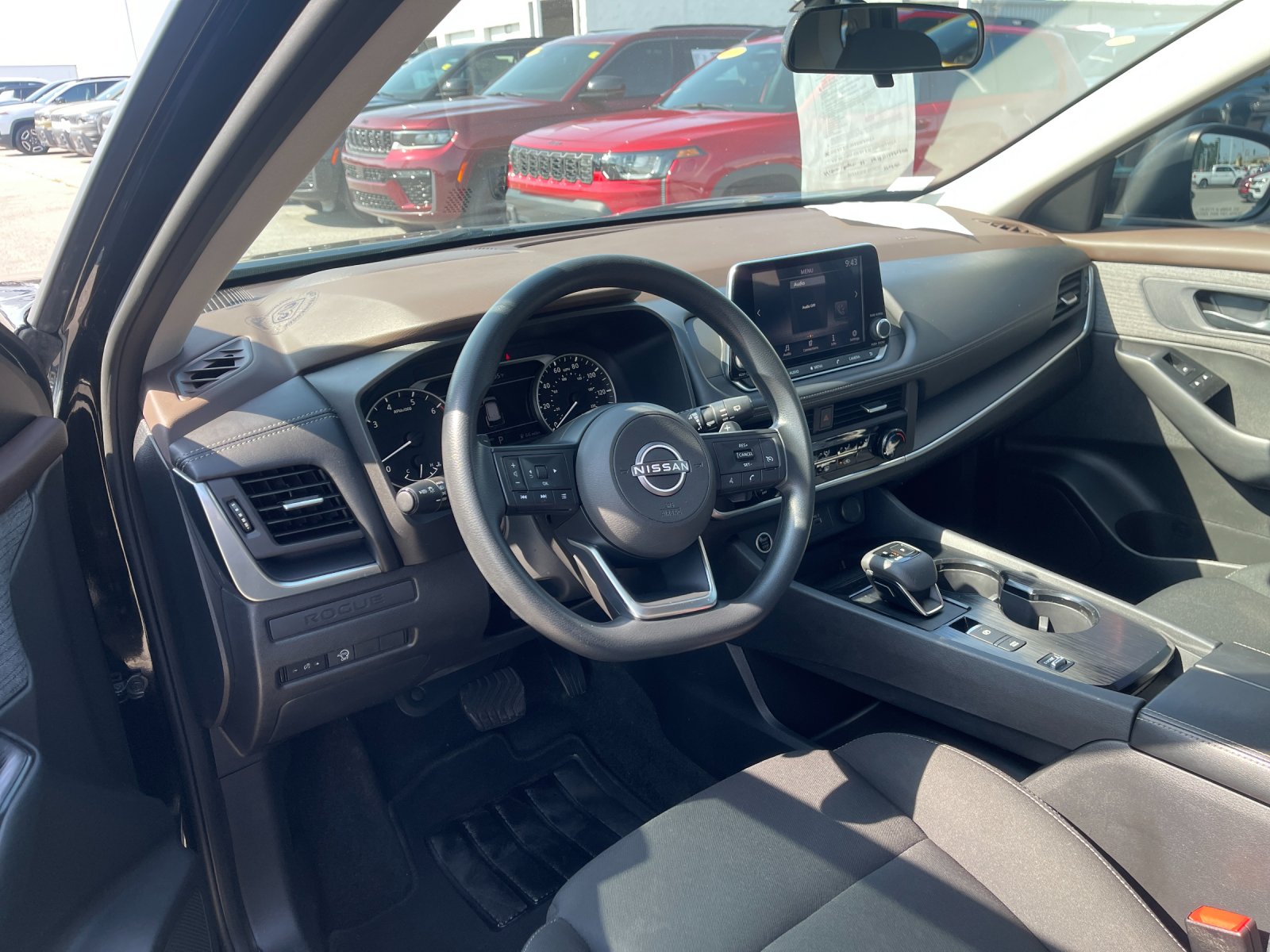 Used 2023 Black Nissan S image 11