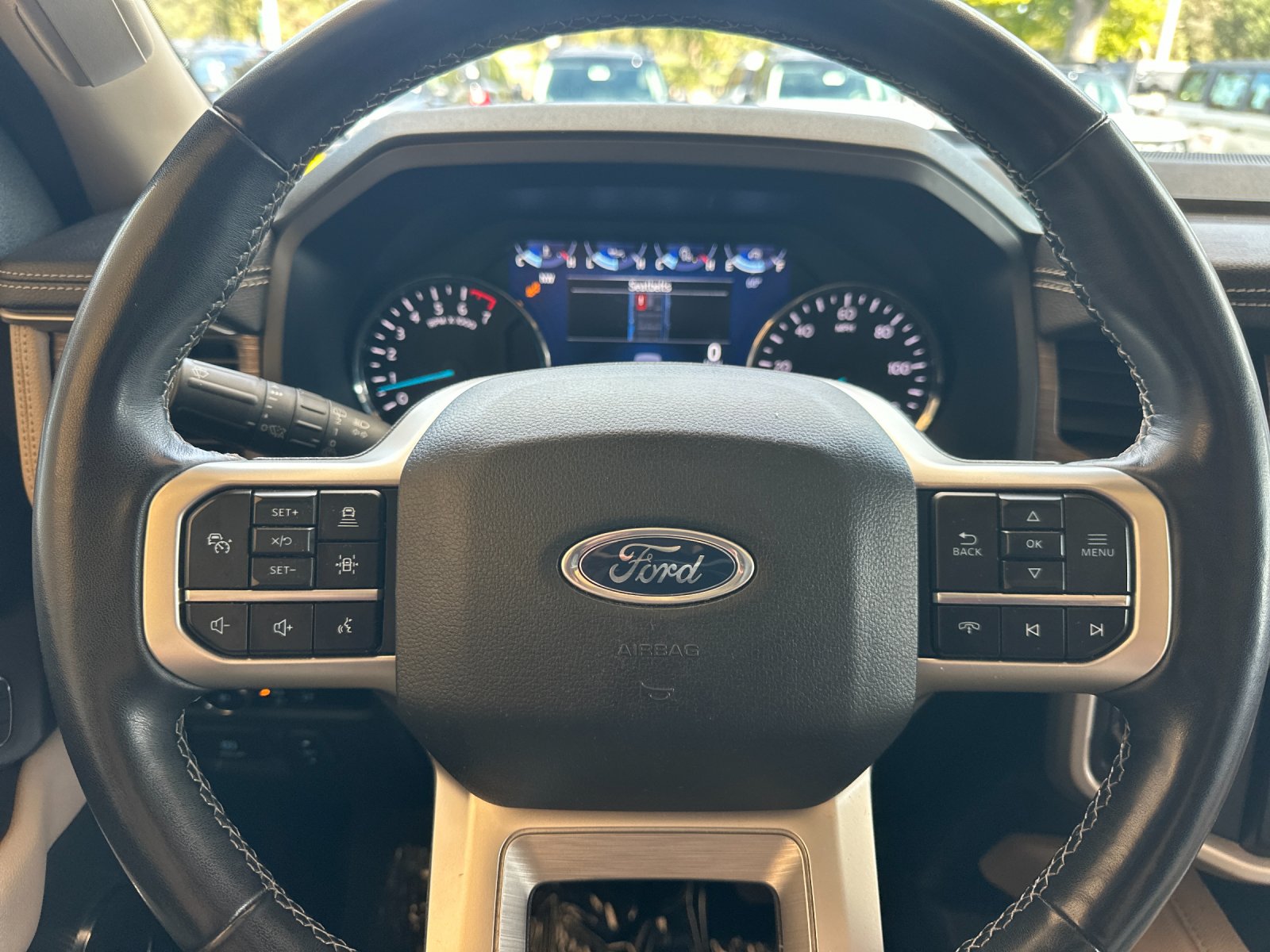 Used 2024 White Ford Limited image 24