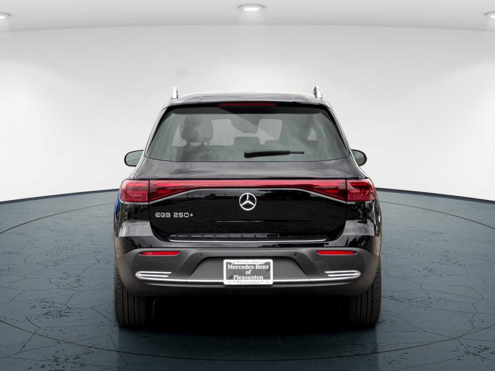 Certified Used 2024 Night Black Mercedes-Benz 250+ 4D Sport Utility image 6