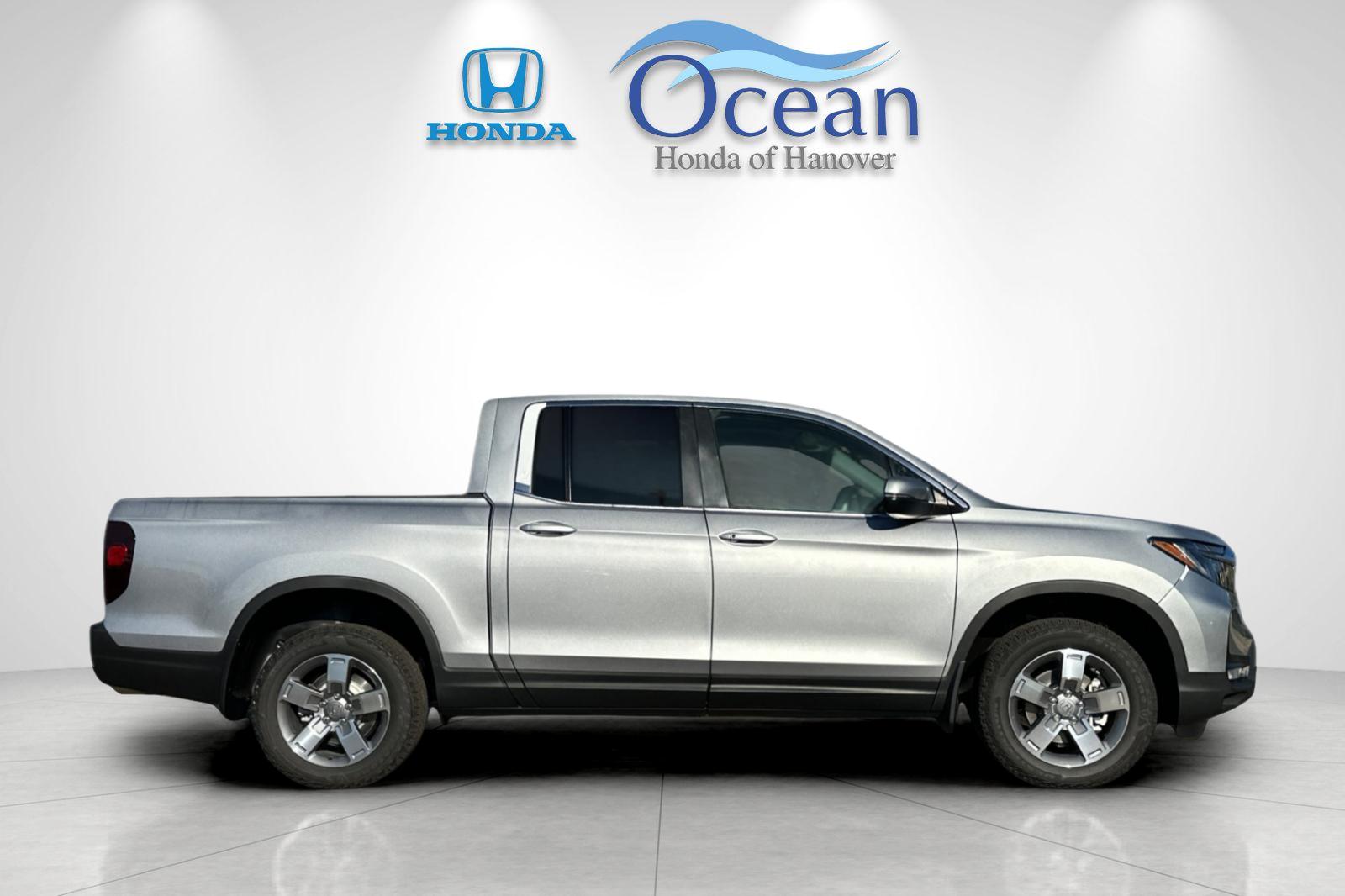 New 2026 Solar Silver Metallic Honda RTL image 6